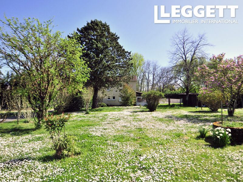 Property photo 2 of 10