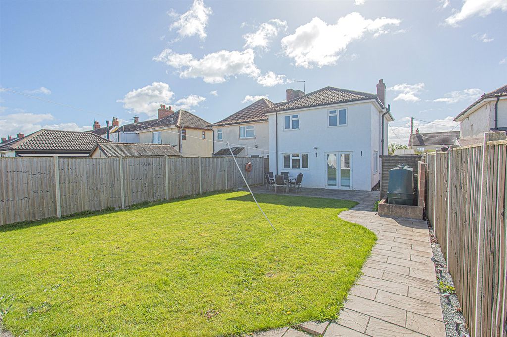 Property photo 1 of 17 Picture No. 04