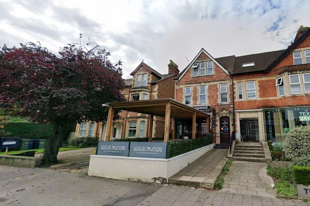 Property photo 1 of 6