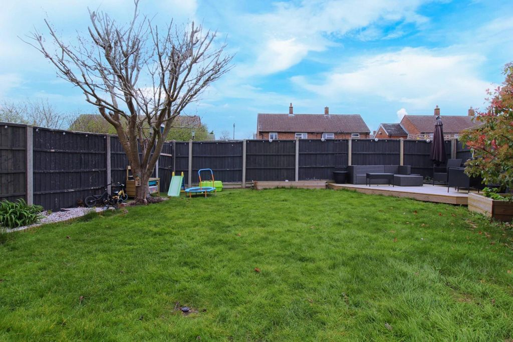 Property photo 2 of 17 Img_2453_Inpixio (2).Jpg