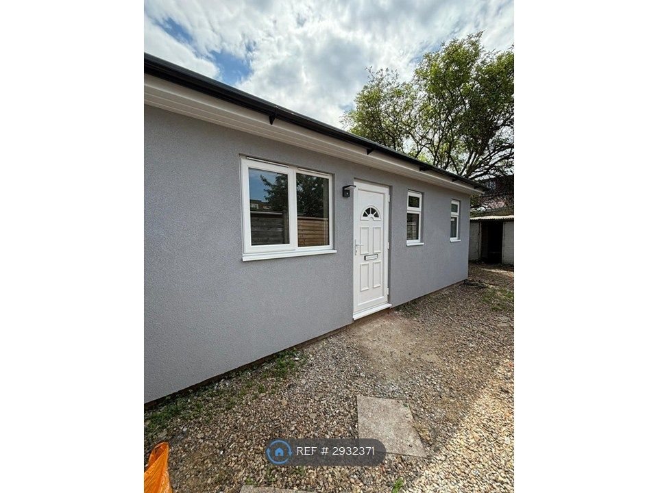Property photo 2 of 9 Exterior