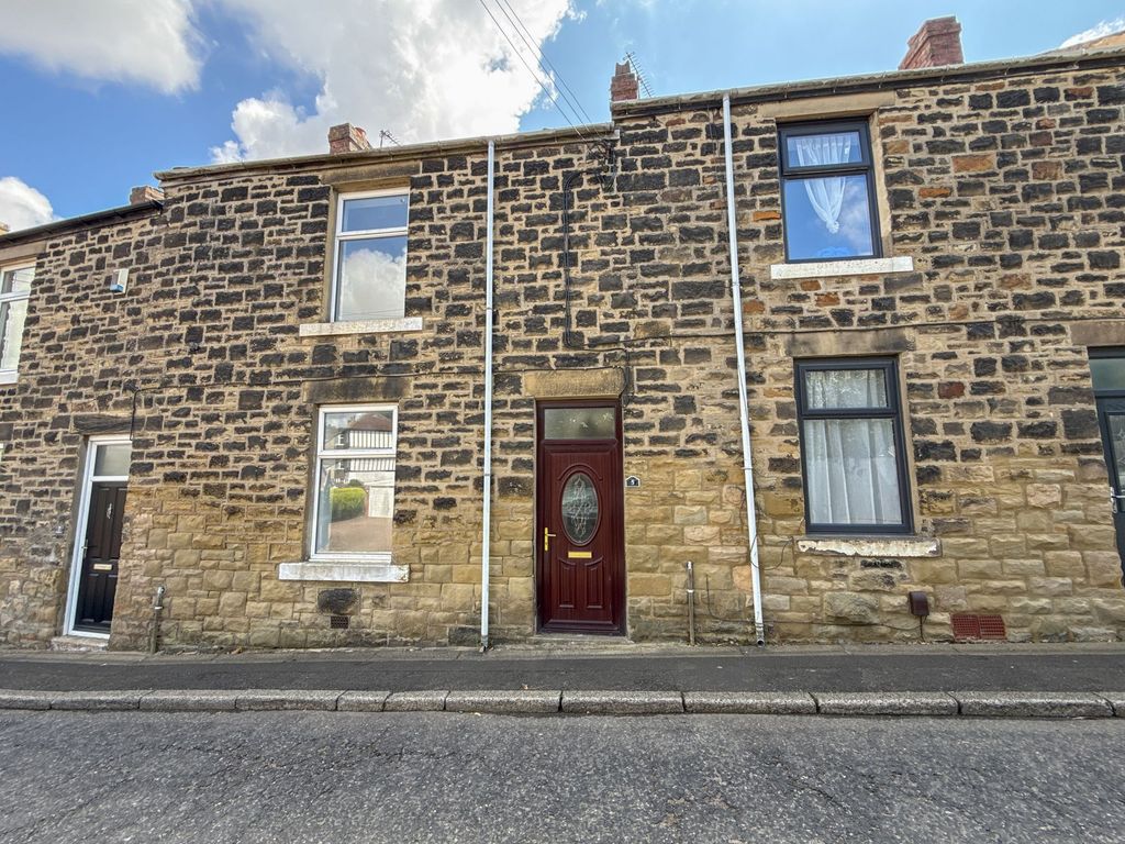 Property photo 1 of 9 External