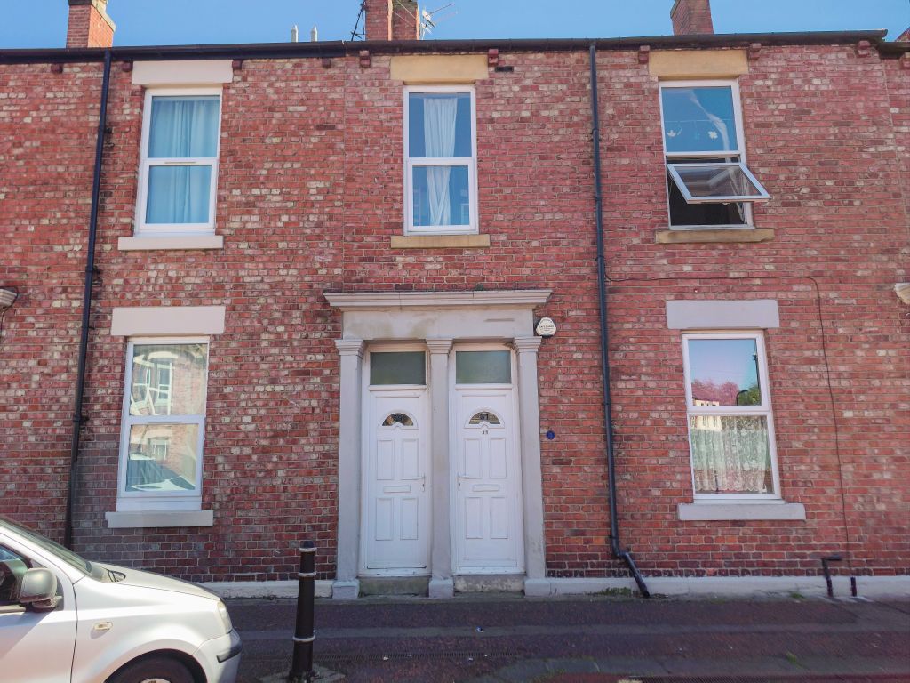 Property photo 1 of 28