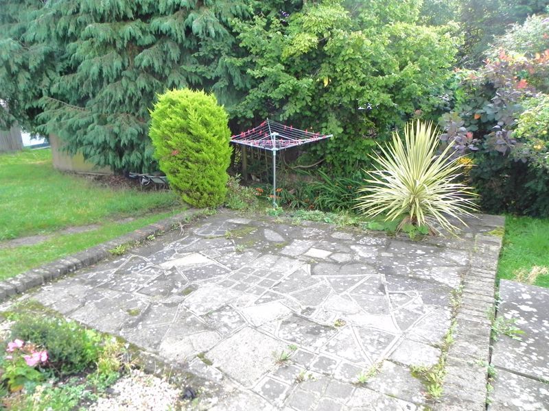 Property photo 2 of 8 Photo 4