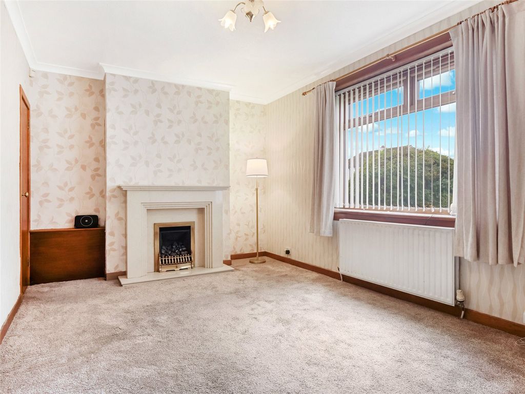 Property photo 2 of 21 Picture No. 20