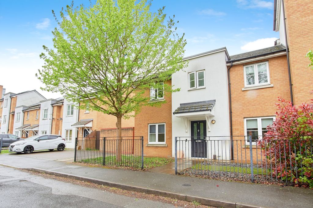 Property photo 1 of 15