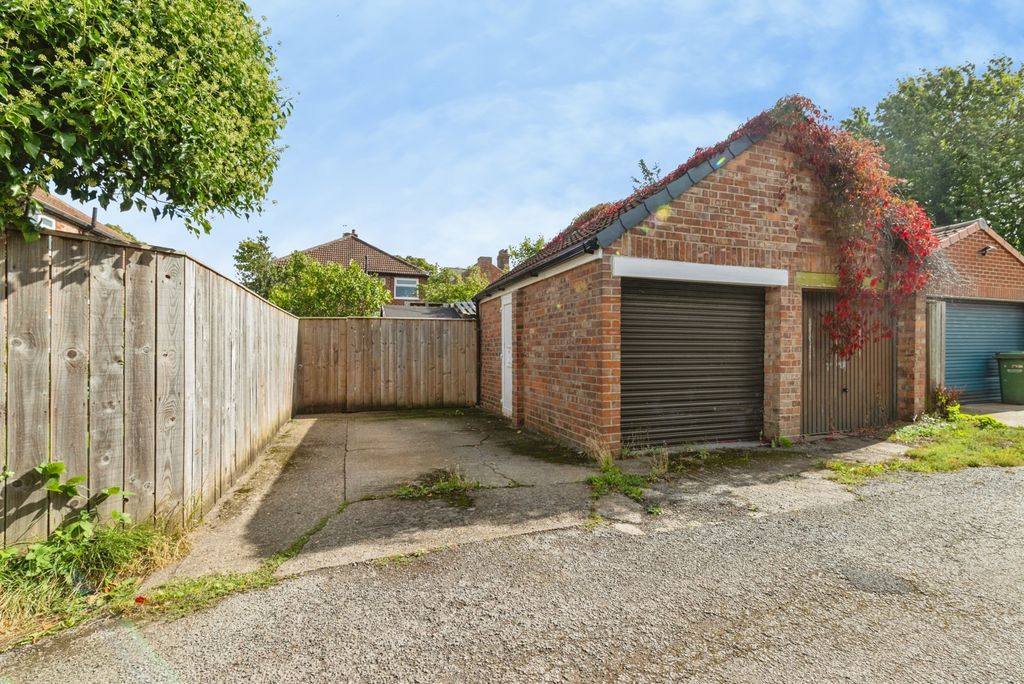 Property photo 3 of 15 Pbox-Img.Jpg