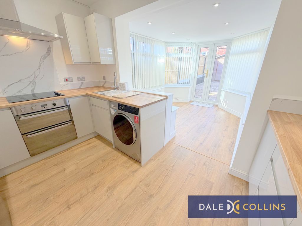 Property photo 2 of 18 Photo 8