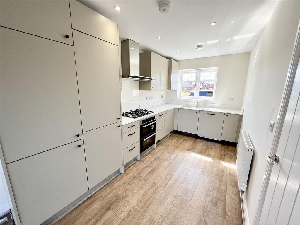 Property photo 3 of 17 Image (043).Jpeg