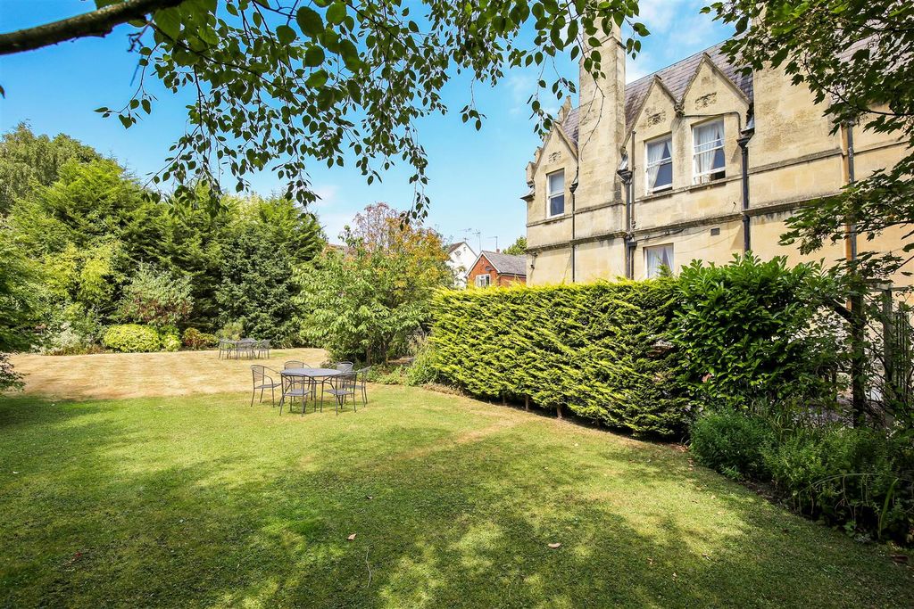Additional image 14 of 6 bed detached house for saleChristchurch Road, Cheltenham GL50
