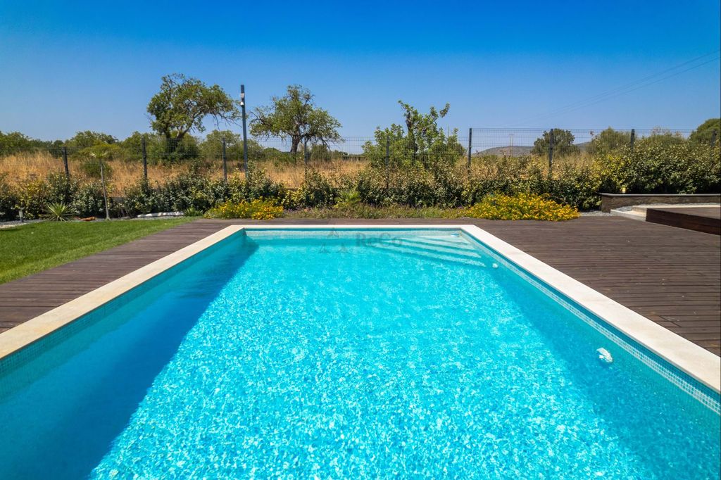 Property photo 3 of 30