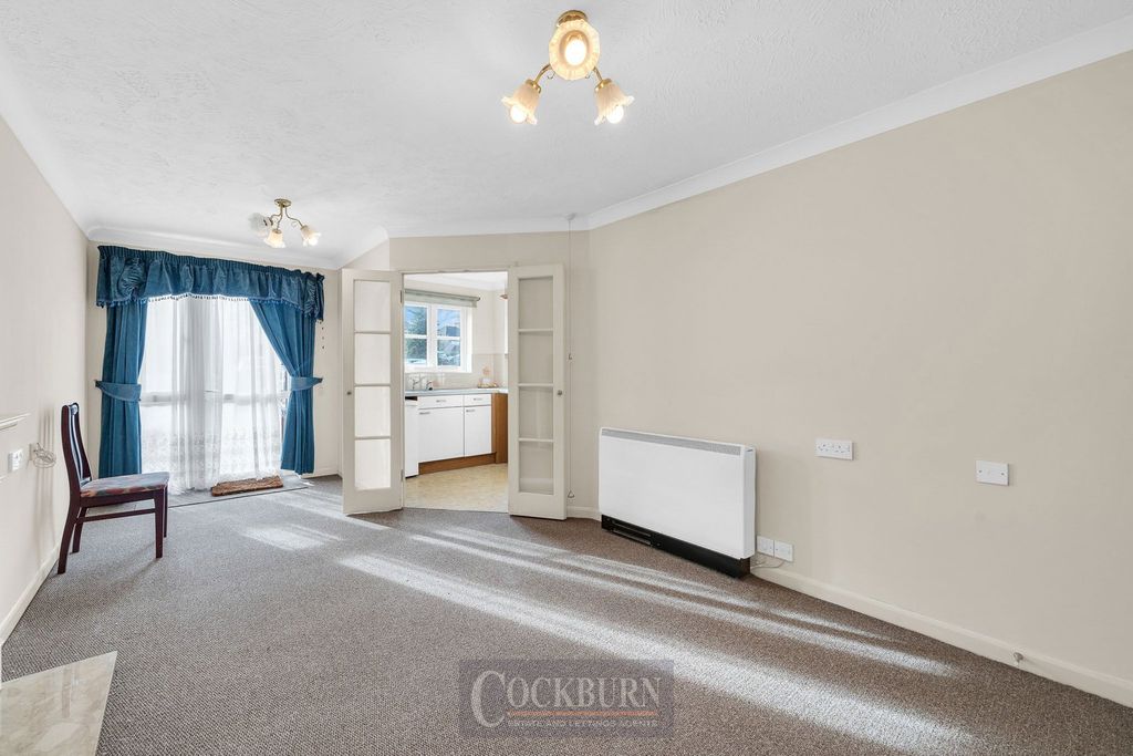 Property photo 3 of 15