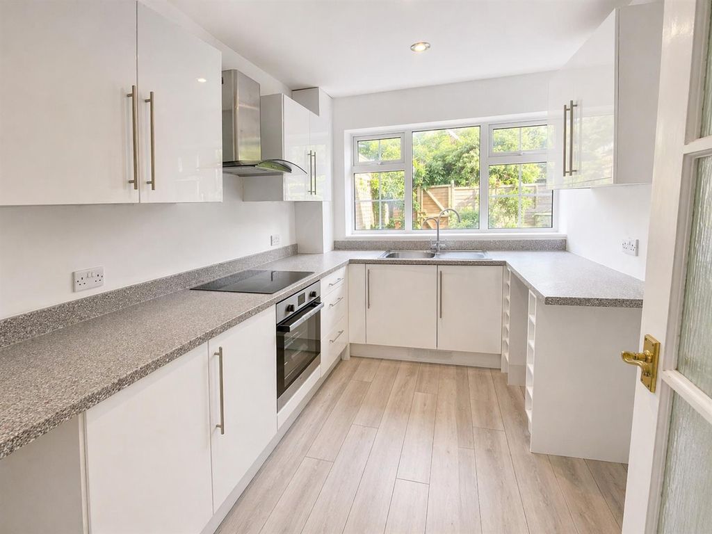 Property photo 2 of 8 C64CC3D6-5783-47D9-B547-75073873D0C6.Png