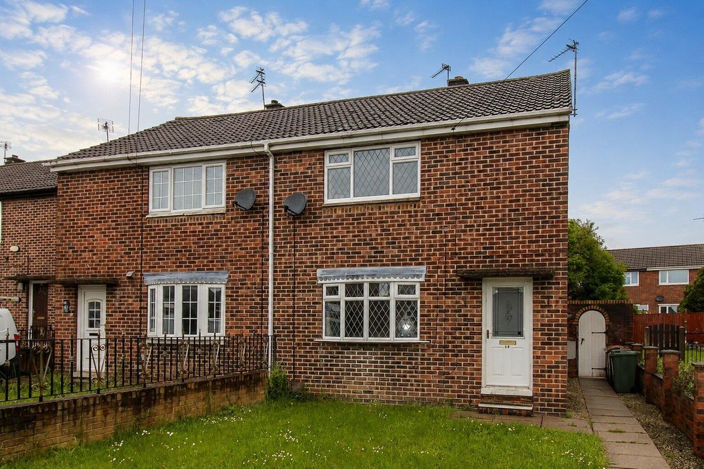 Property photo 1 of 9