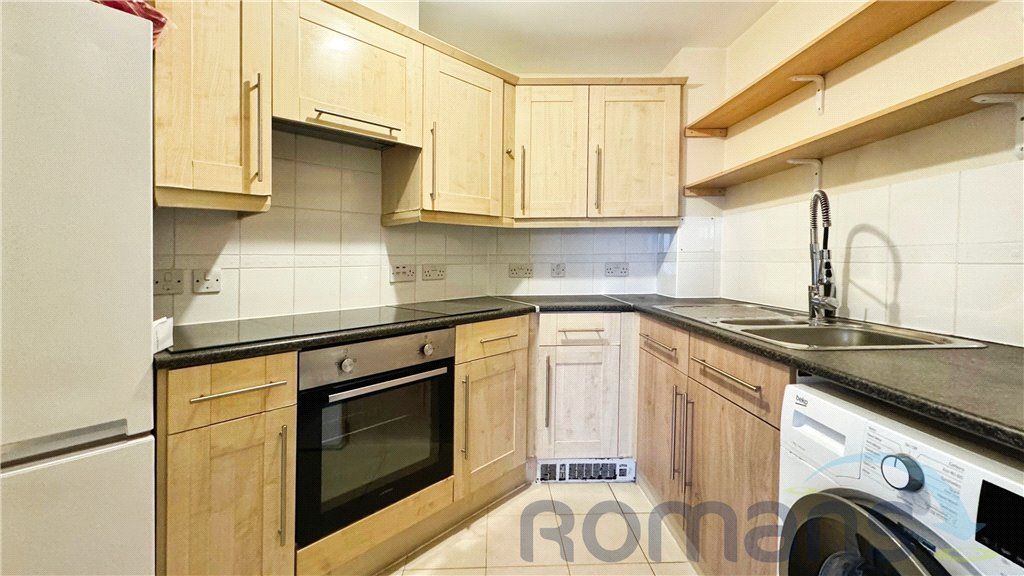Property photo 3 of 10 Picture No. 01