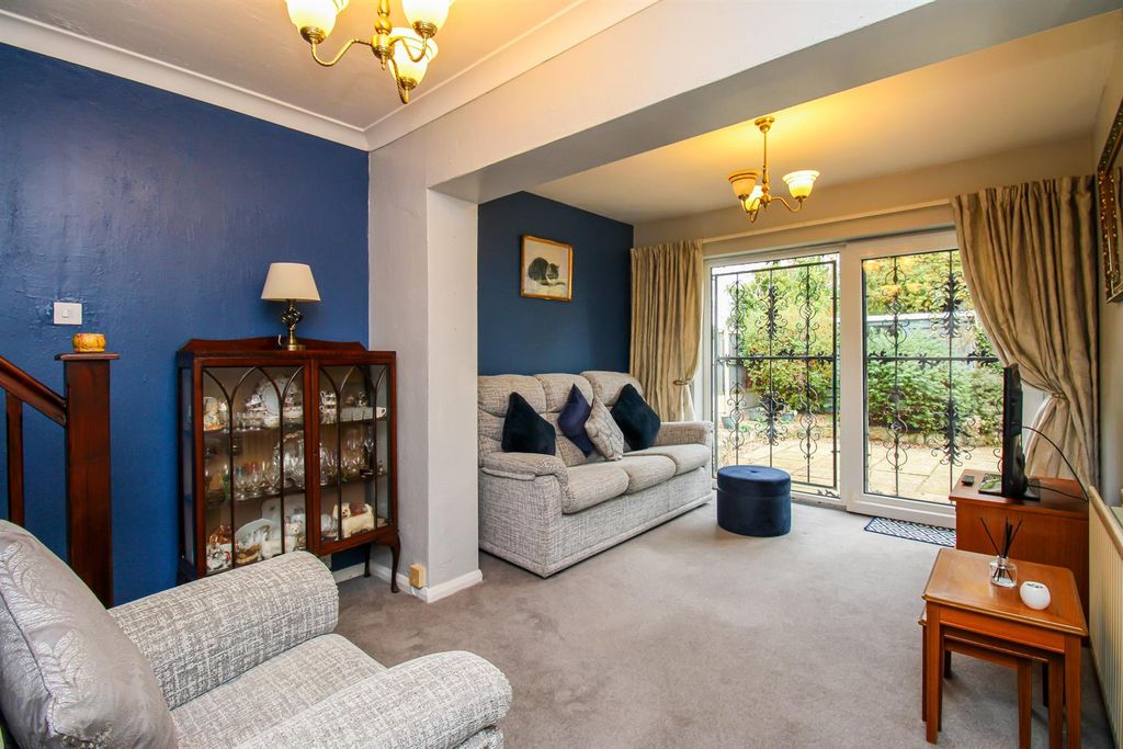 Property photo 1 of 13 Sitting Room/Potential Bedroom
