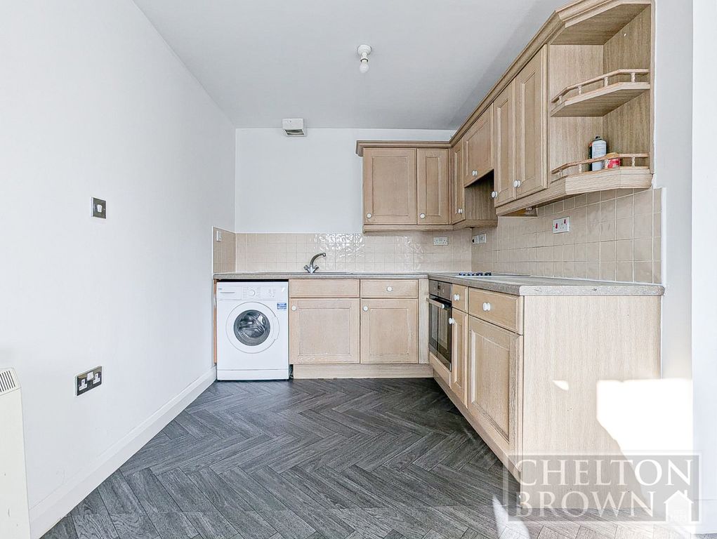 Property photo 2 of 15 Kitchen