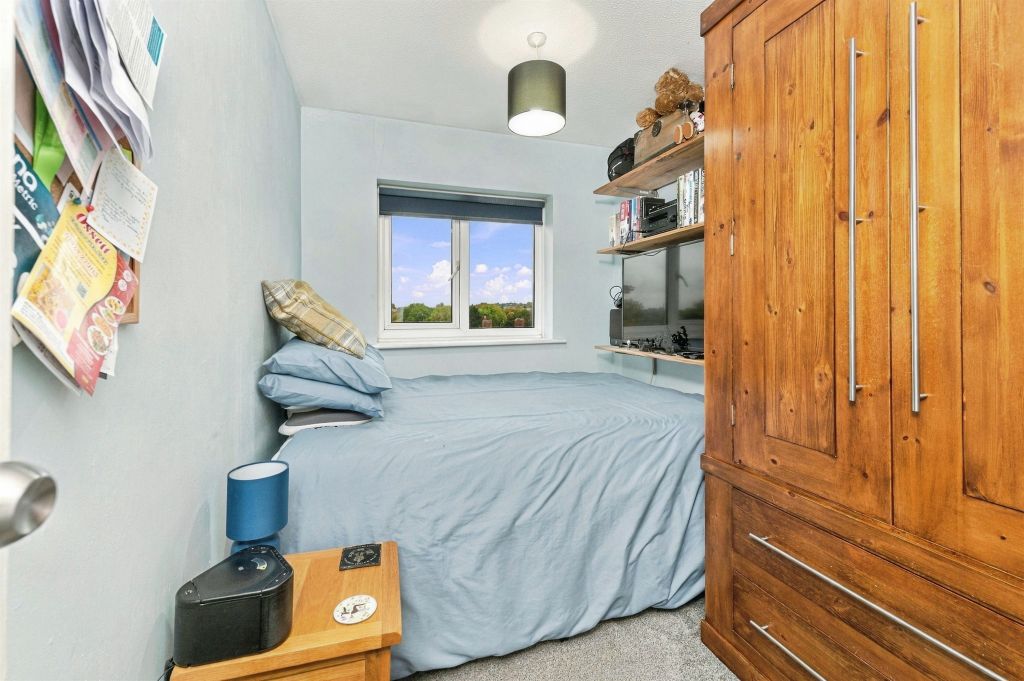 Property photo 3 of 7
