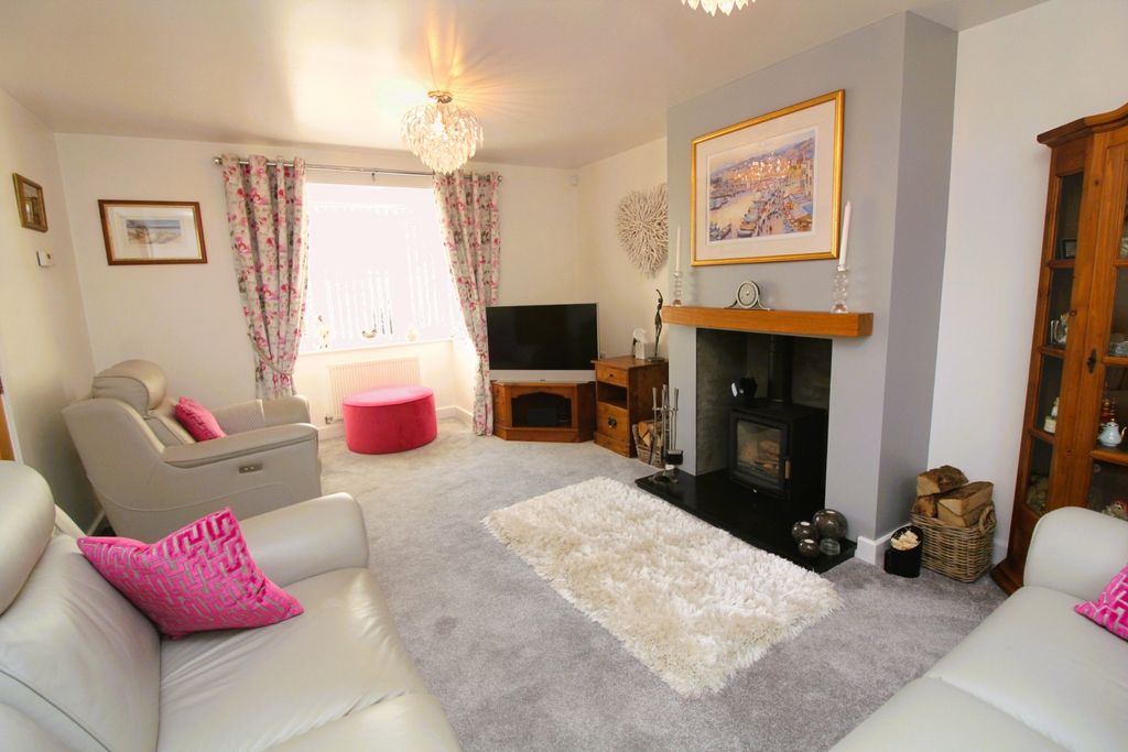 Property photo 2 of 33 Img_2620