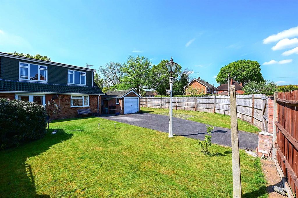 Property photo 2 of 16 Picture No. 10