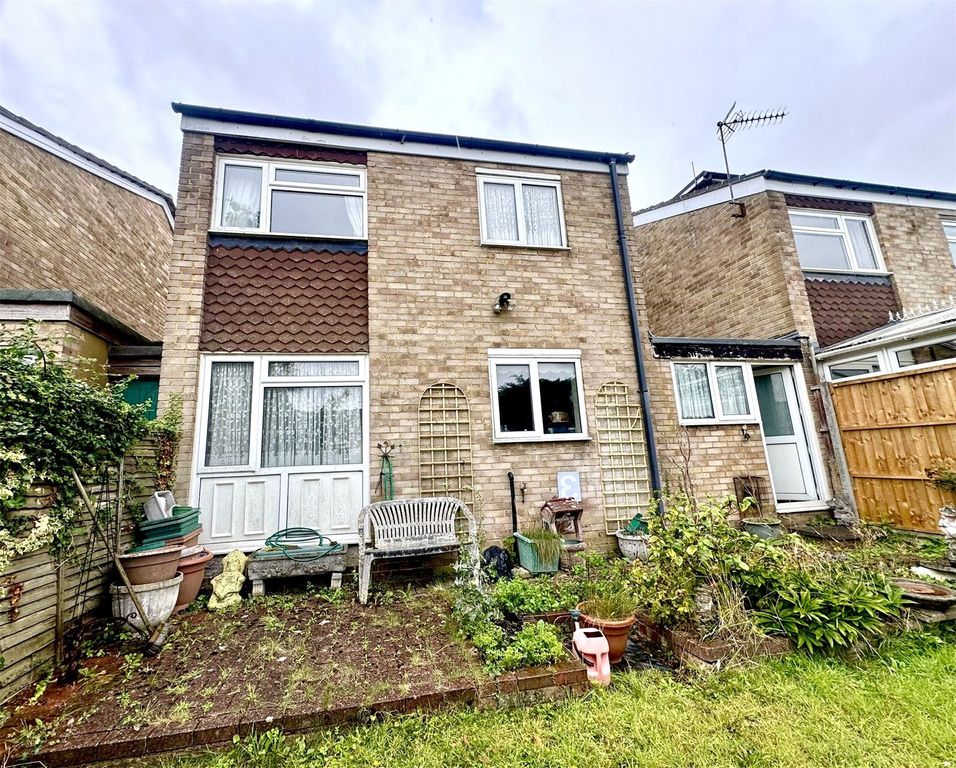 Property photo 3 of 4 Picture No. 04