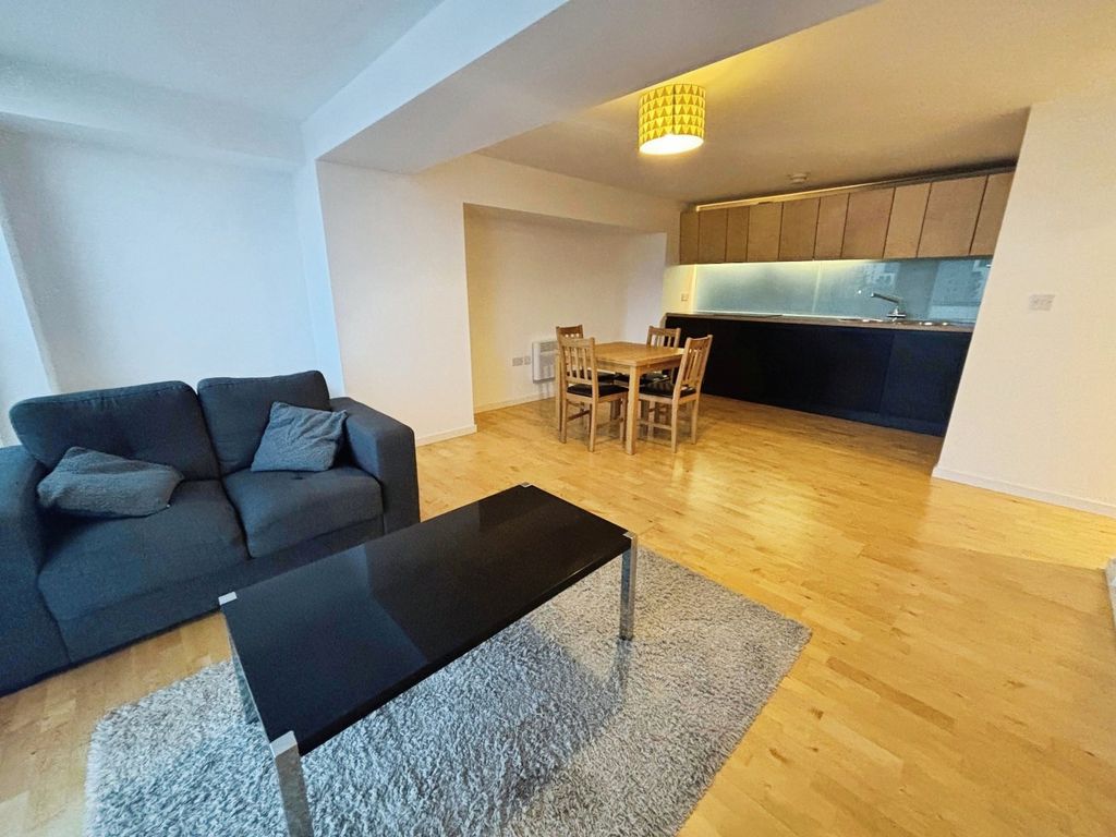 Property photo 1 of 8 Picture No. 18