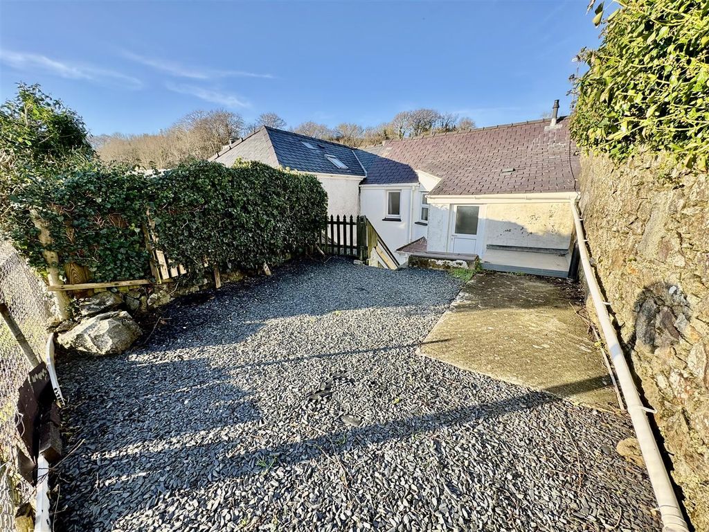 Property photo 2 of 14 Img_1422.Jpeg