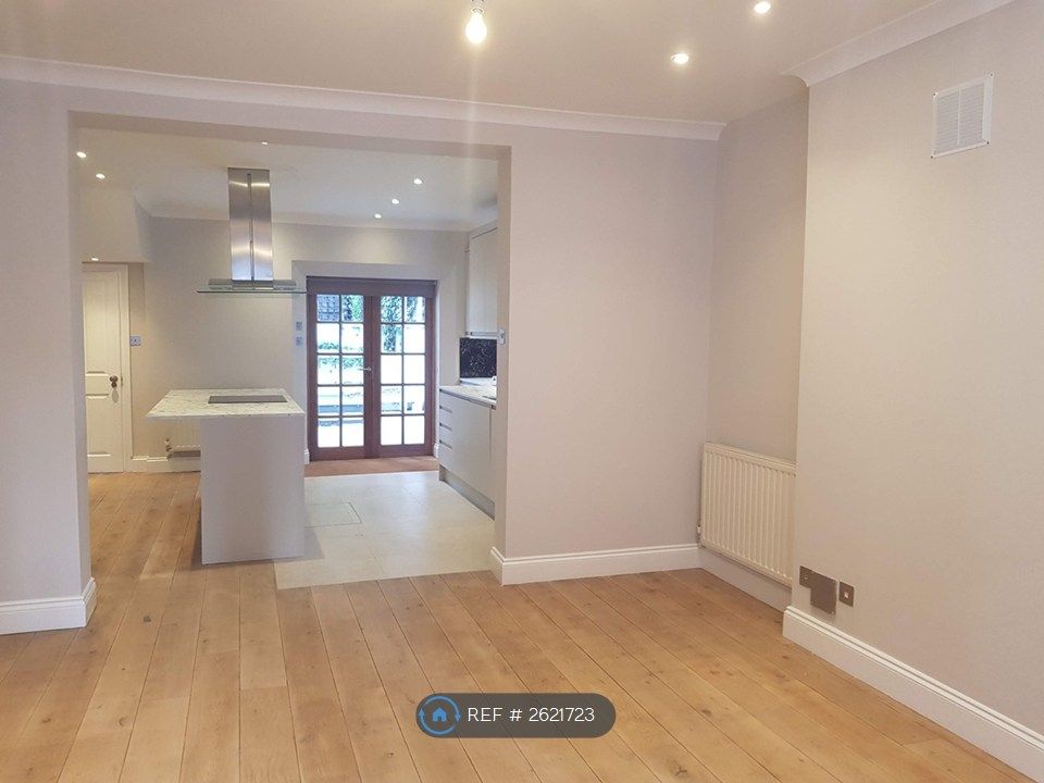 Property photo 1 of 29