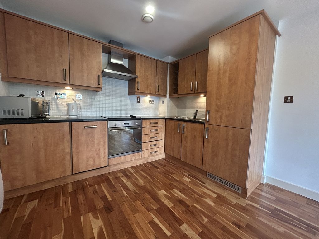 Property photo 3 of 9 Img_4177