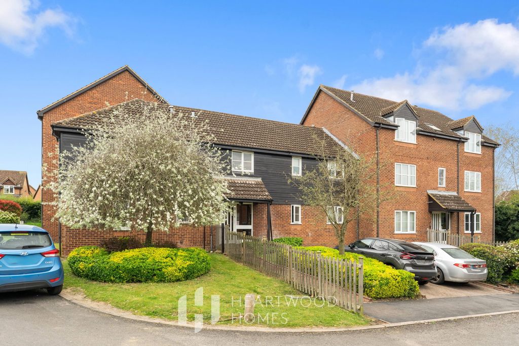 Property photo 2 of 10