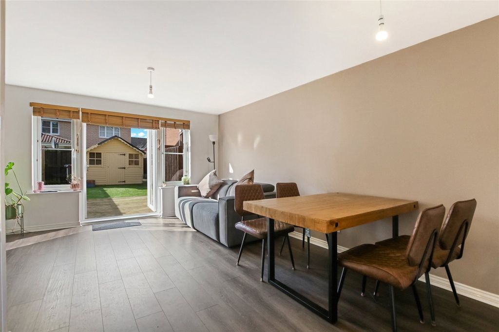 Property photo 2 of 22 Picture No. 01