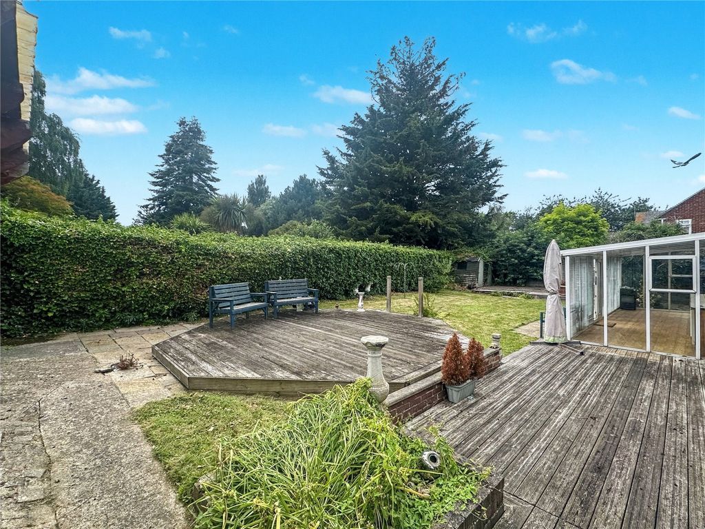 Property photo 2 of 15 Picture No. 10