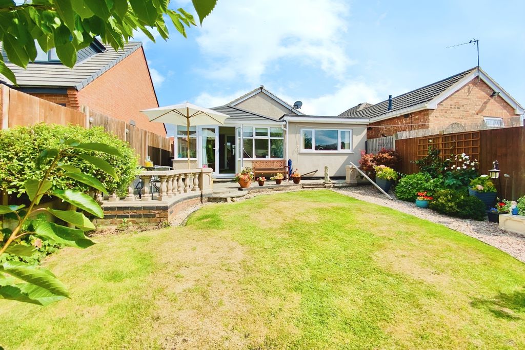 Property photo 2 of 22