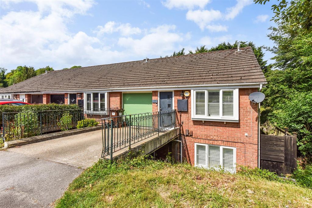 Property photo 2 of 25 Sketch_Ph1_6028065.Jpg