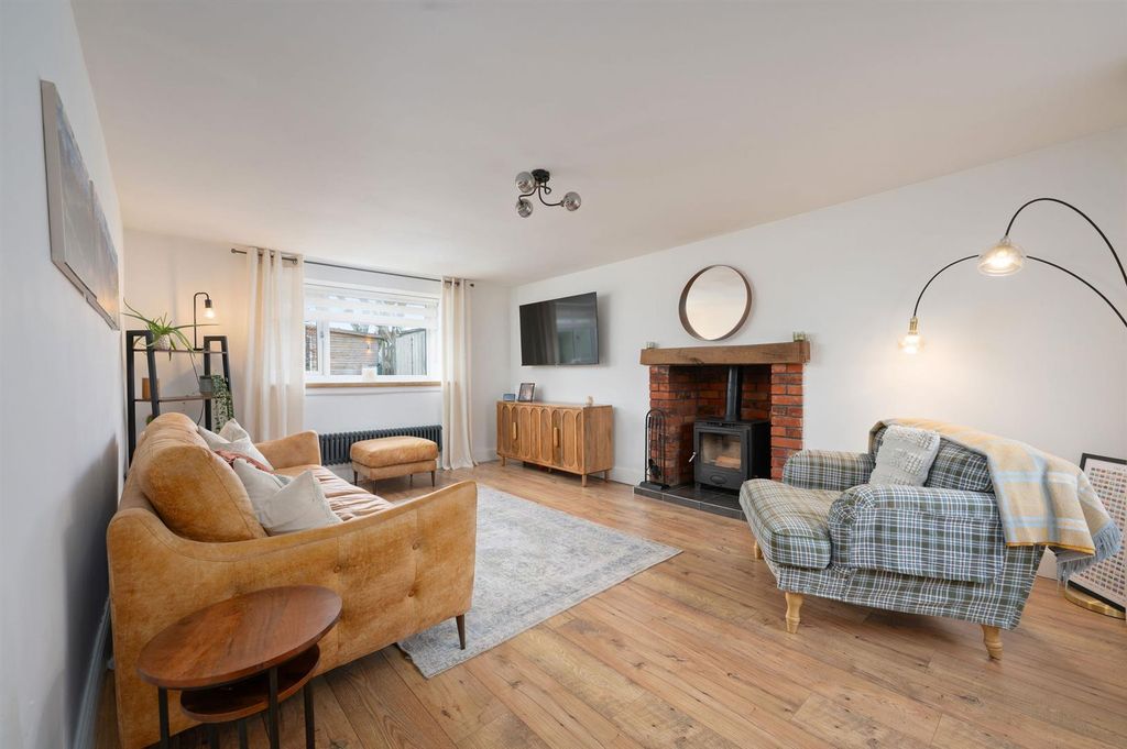 Property photo 2 of 33 2.Jpg