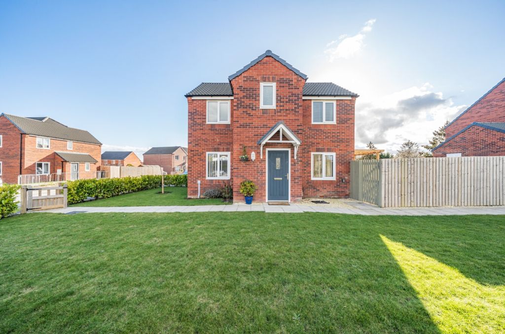 Property photo 1 of 25 1261083 (1)