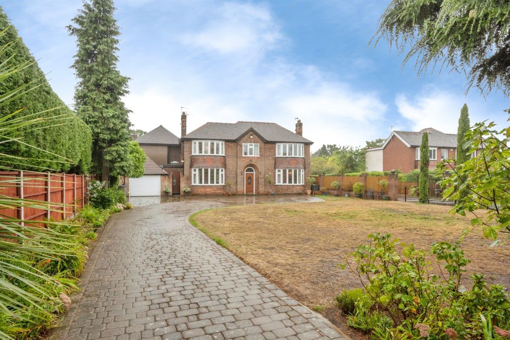 Property photo 1 of 18