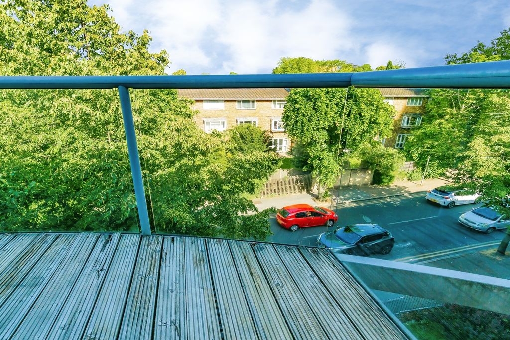 Property photo 2 of 27 Pbox-Img.Jpg