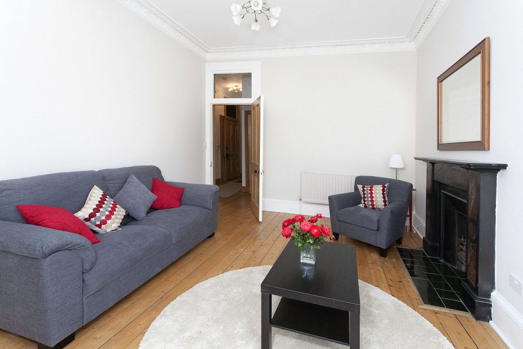 Property photo 2 of 8 Photo 2