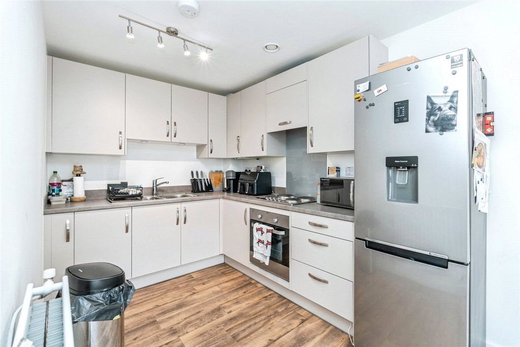 Property photo 1 of 11 Picture No. 06