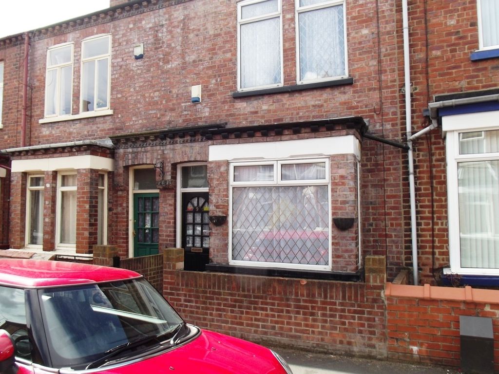 4 bed terraced house for sale York