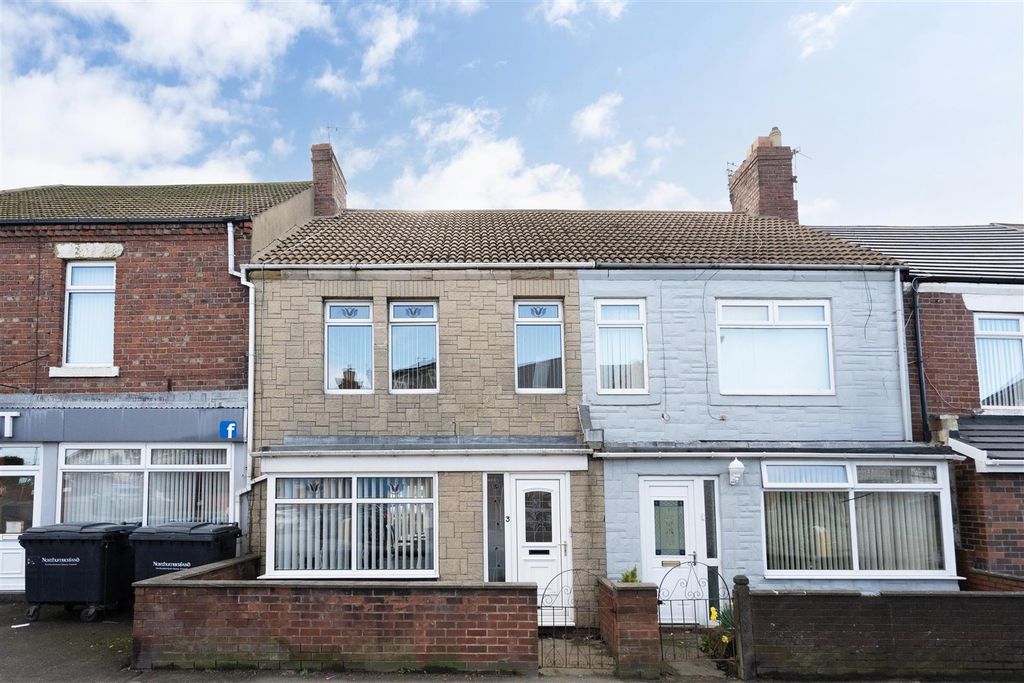 Property photo 1 of 9 External