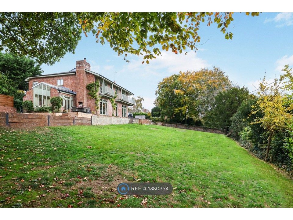 Property photo 3 of 23