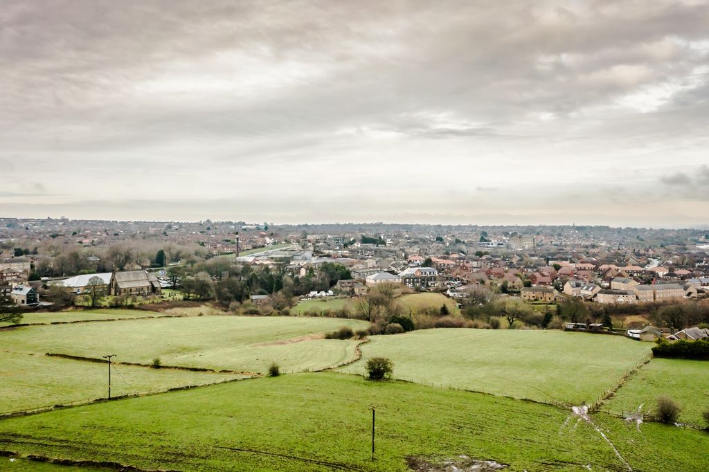 Additional image 30 of 6 bed detached house for saleVilla Gardens, Halifax, West Yorkshire HX3