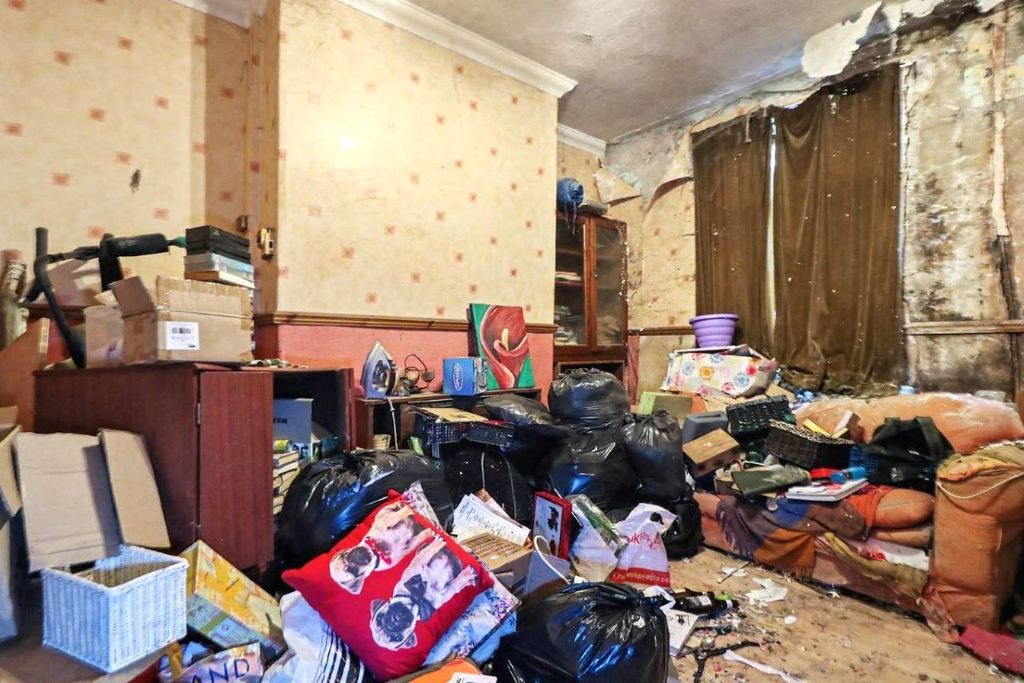 Property photo 2 of 11