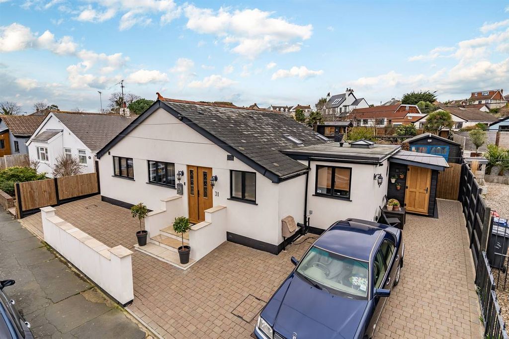 Property photo 1 of 30