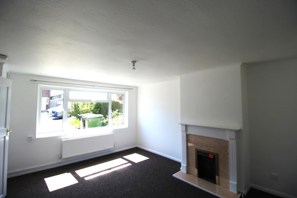 Property photo 2 of 10 Lounge