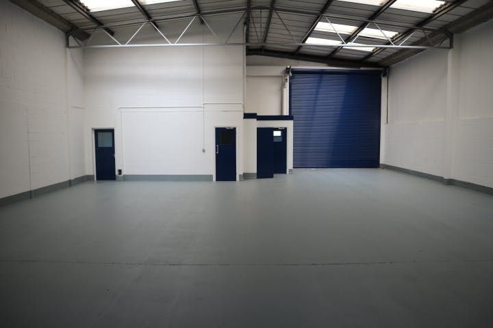 Property photo 3 of 7 Oxford Road Industrial Estate Unit 7 Interior 2.Jpg