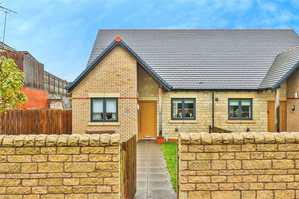 Property photo 1 of 28 Picture No. 01