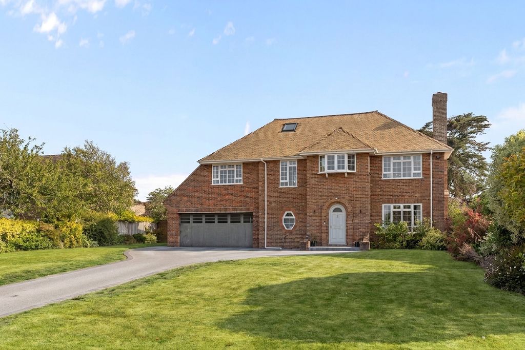 Property photo 1 of 29